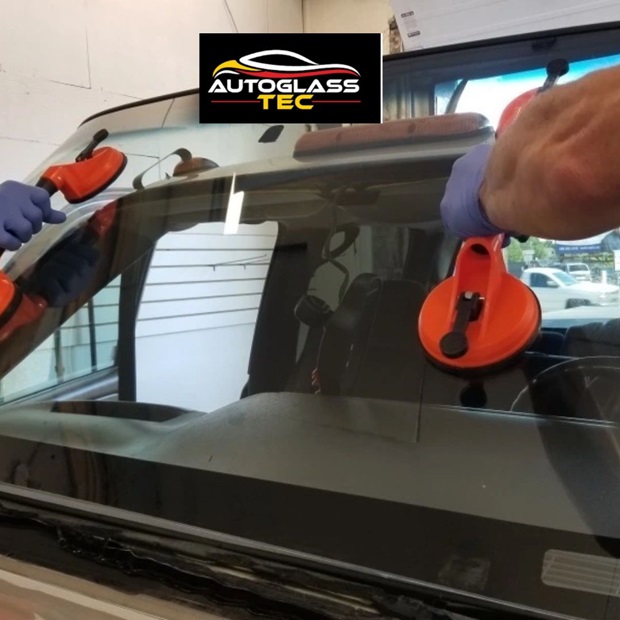 Best Auto Glass Replacement Mississauga